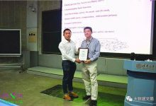 区块链带来社会公正_信任机制建立在数学上_达成共识，就是认可价值必然造成熵减_In Math We Trust张首晟教授在清华区块链公开课上的讲座实录-Ai神吐槽