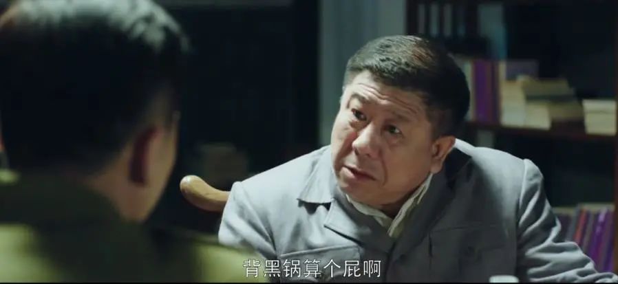 特拉斯英国首相为什么辞职下台?背黑锅的女人@三法司正道办