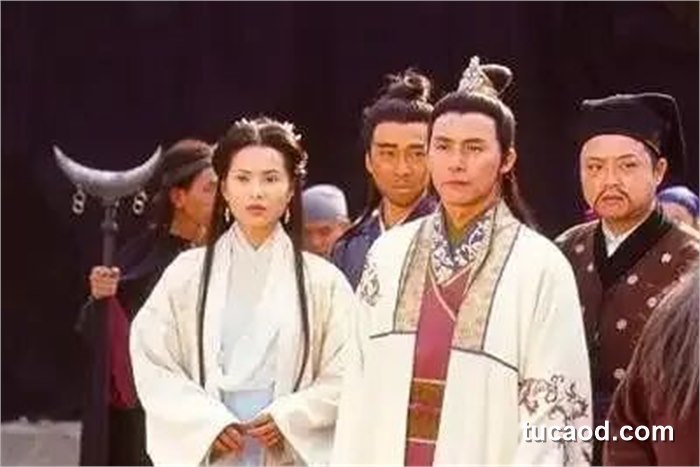 天龙八部中慕容复与王语嫣的影视剧照